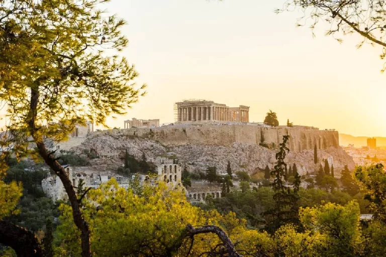 Amazing World Historical Sites